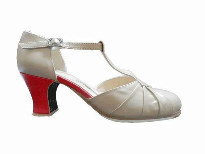 Clásico español IV. Custom Begoña Cervera Flamenco Shoes